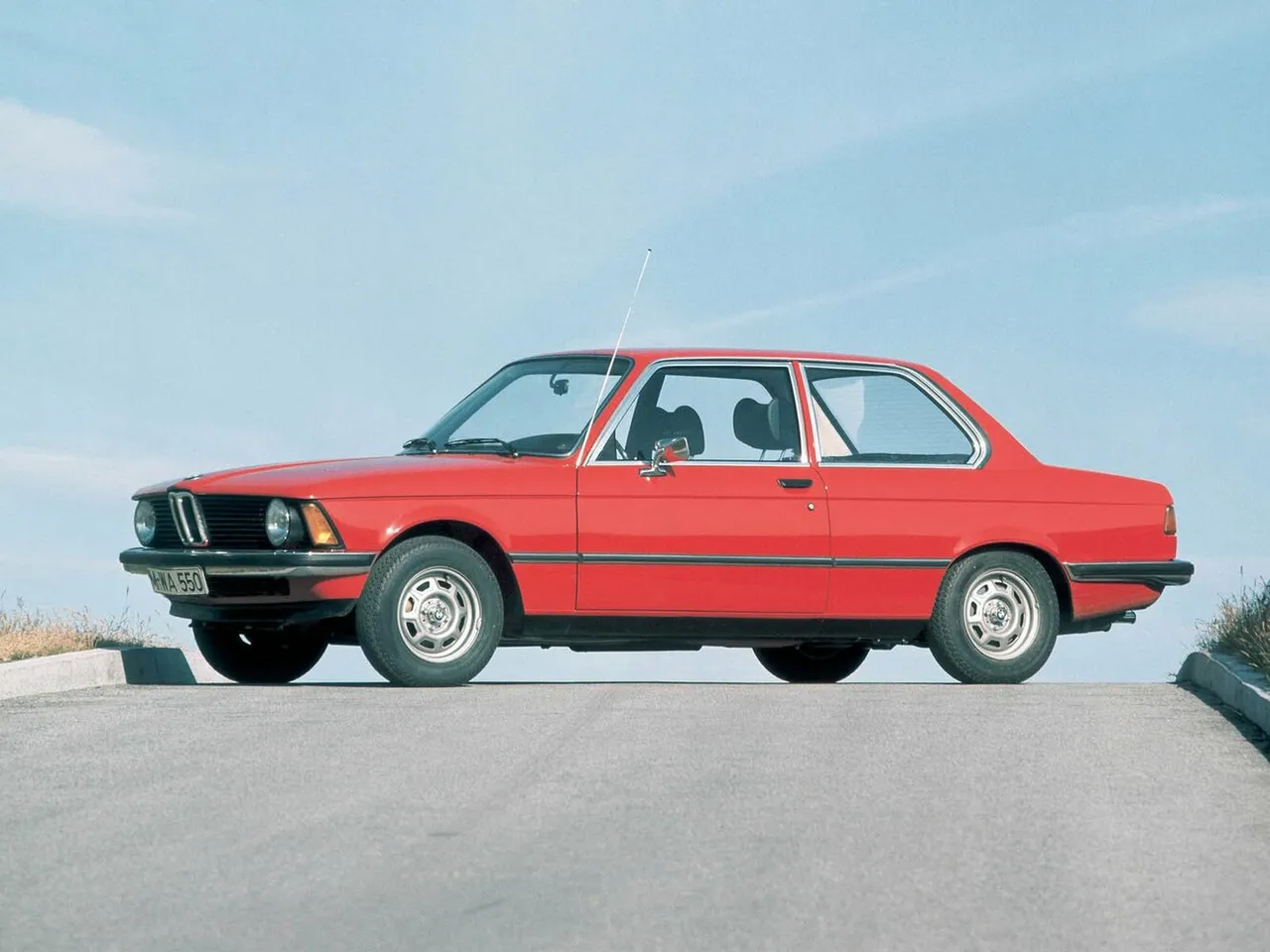 I (E21) Седан 2 дв.