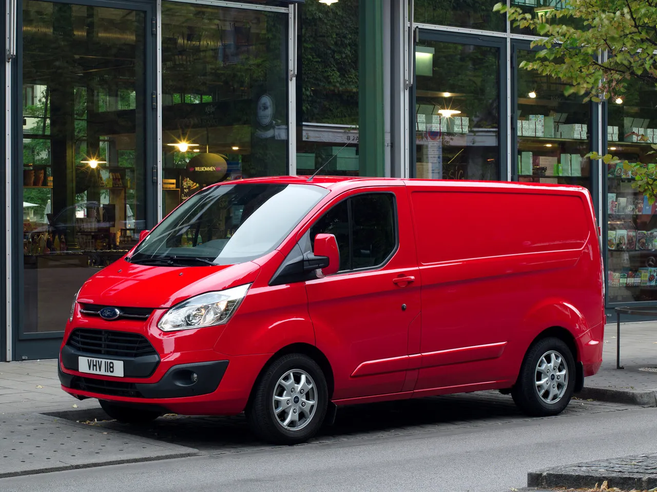 I Фургон SWB Van