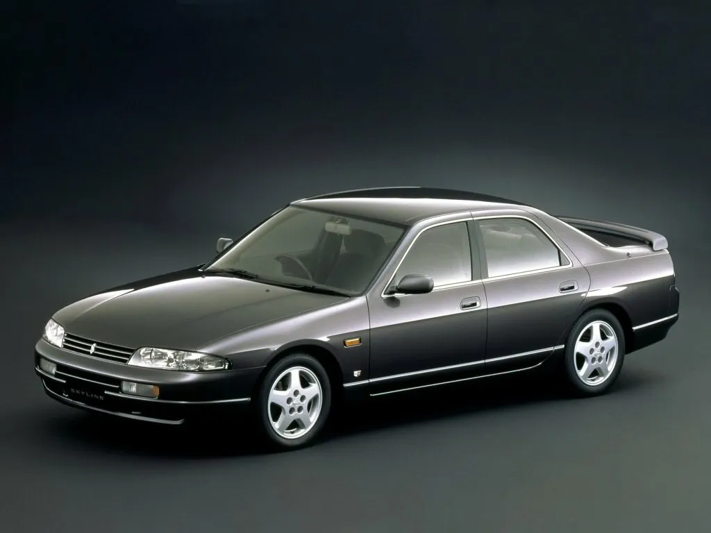 IX (R33) Седан