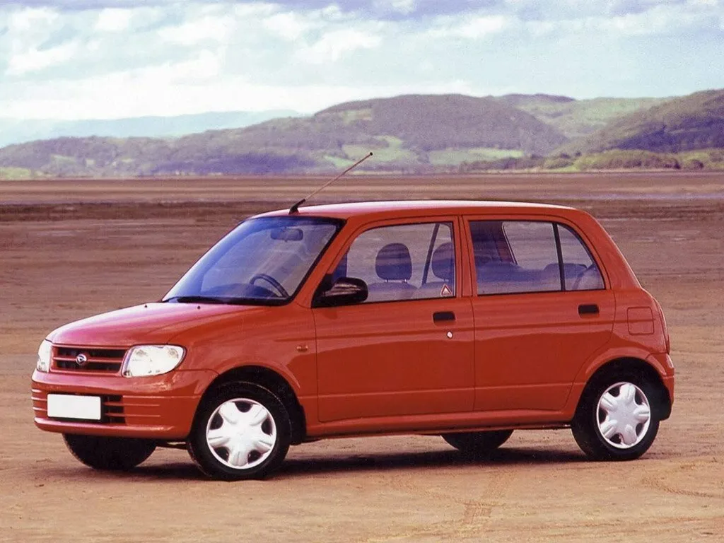 V (L700) Хетчбек 5 дв.