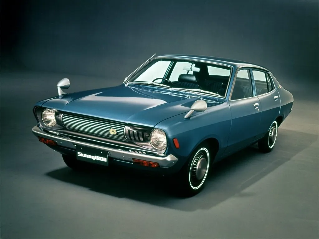 B210 Седан