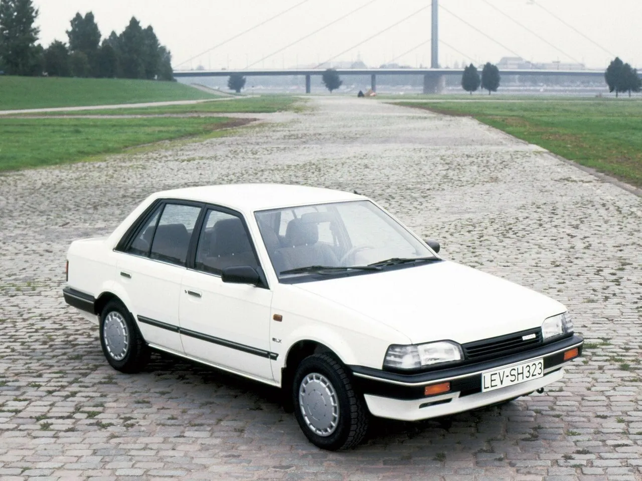 III (BF) Седан