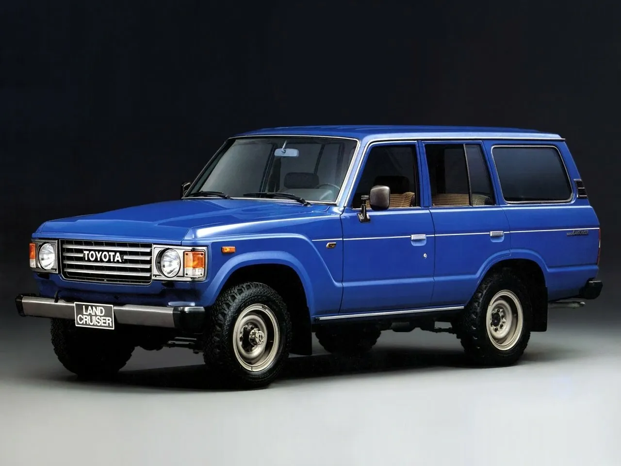 60 Series Позашляховик 5 дв.