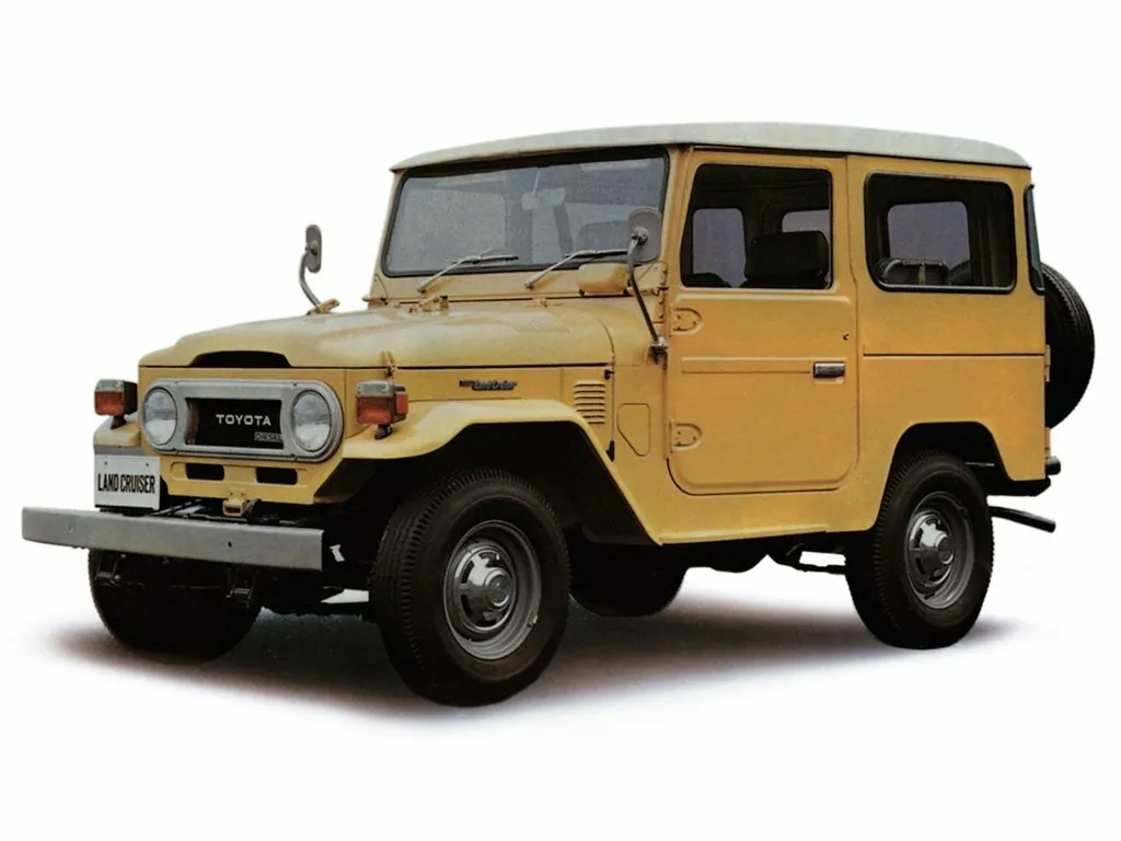 40 Series Позашляховик 3 дв.