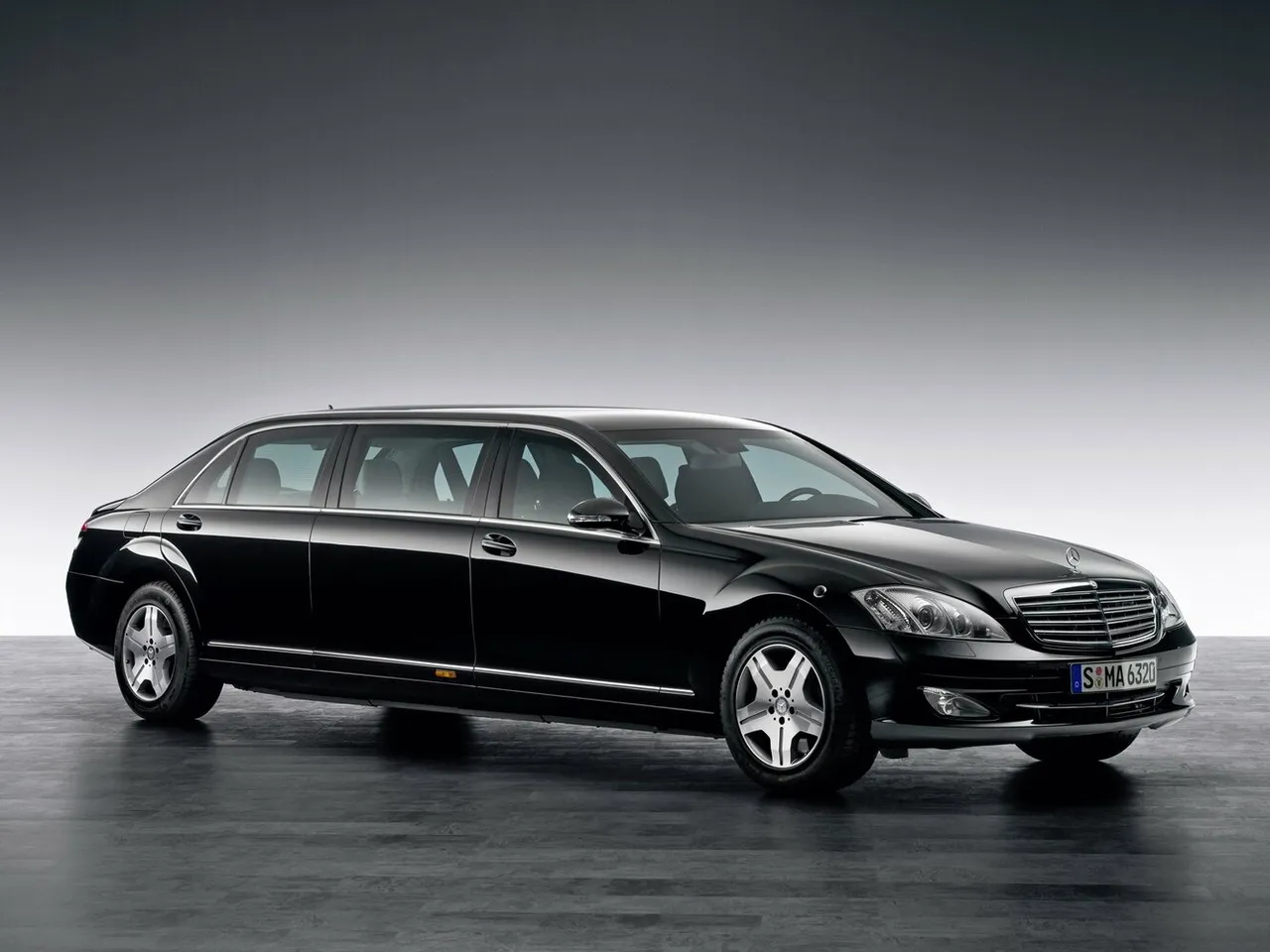 V (W221) Лімузин Pullman