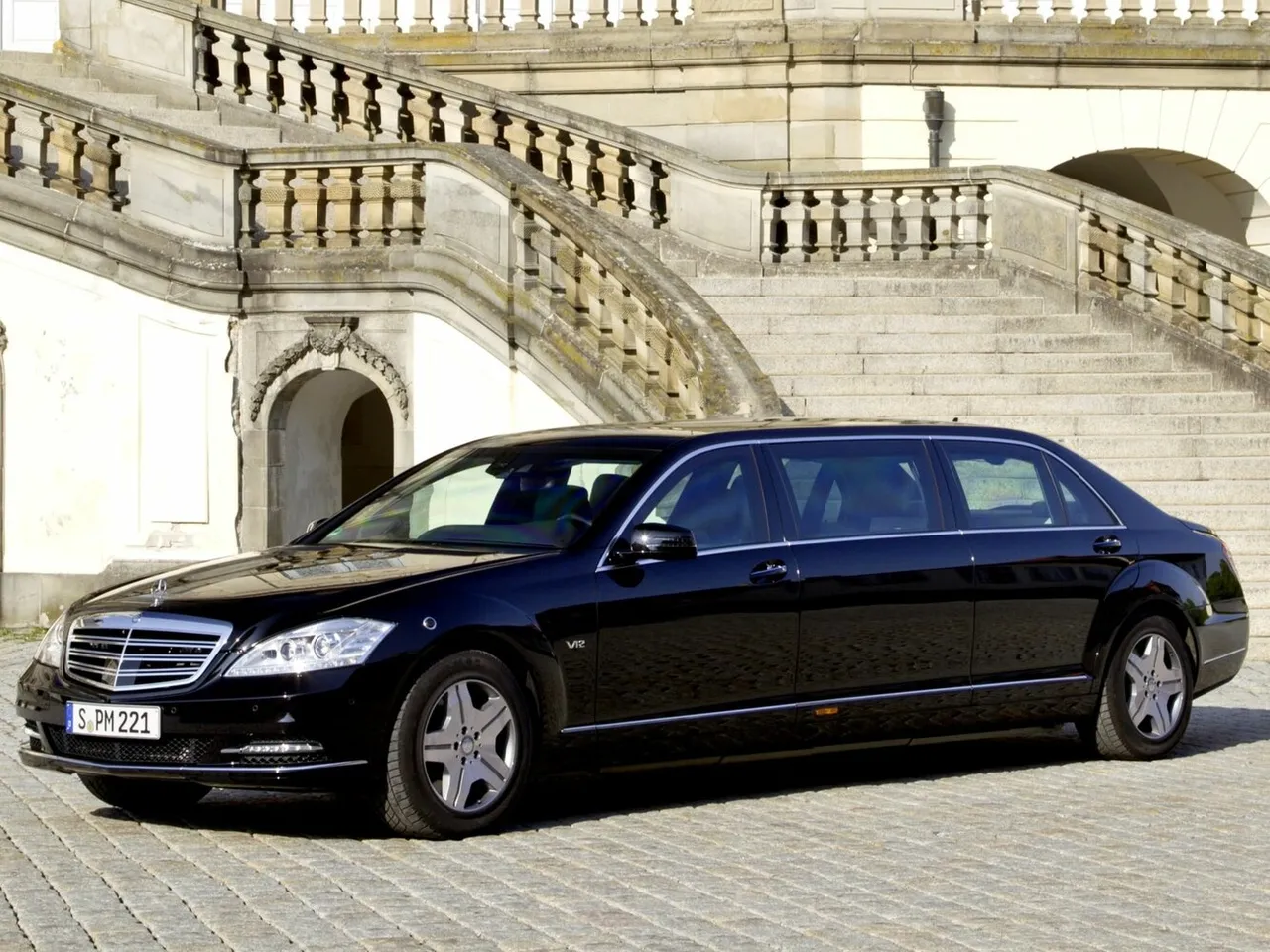 V (W221) Рестайлінг Лімузин Pullman