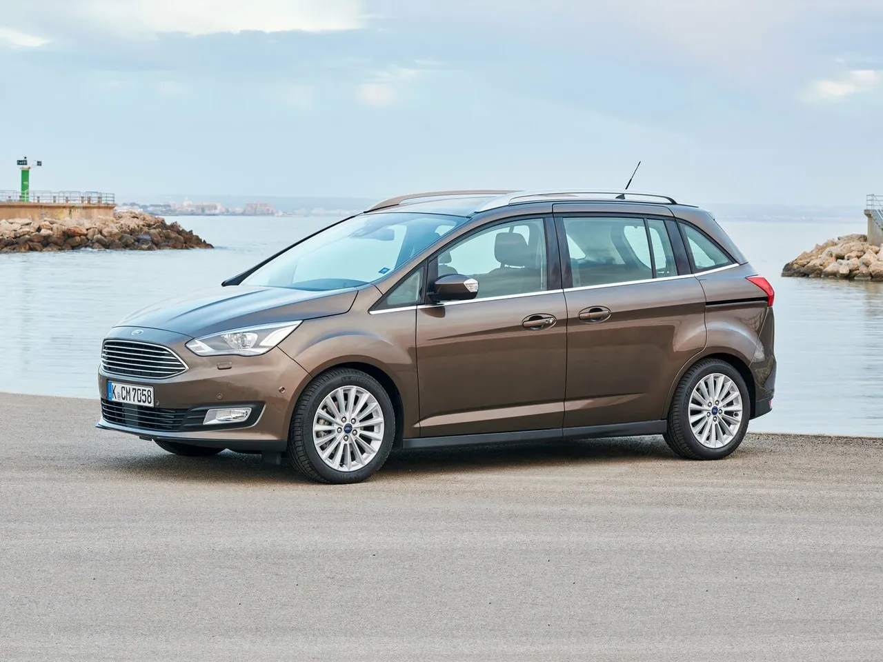 C-MAX