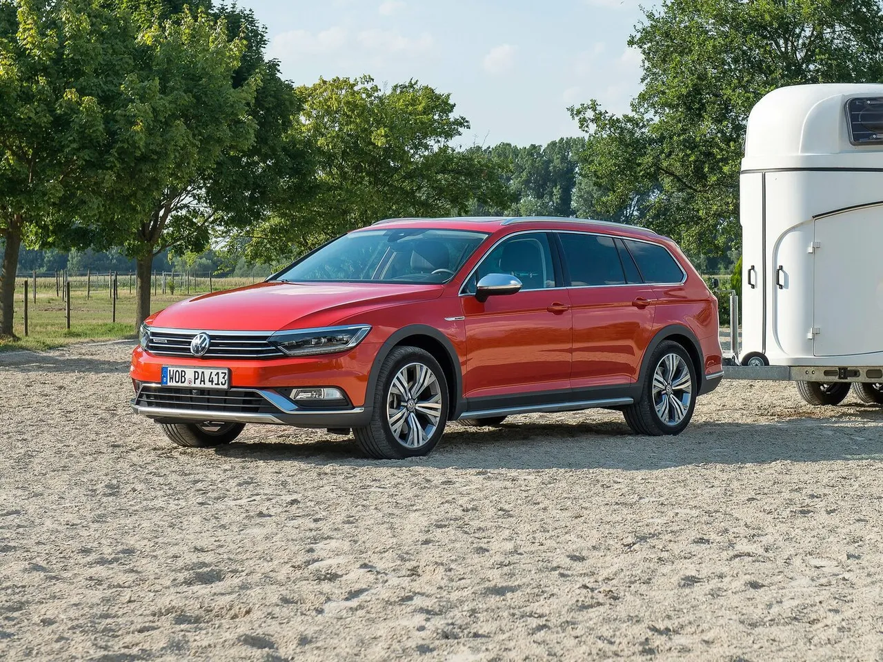 B8 Універсал 5 дв. Alltrack