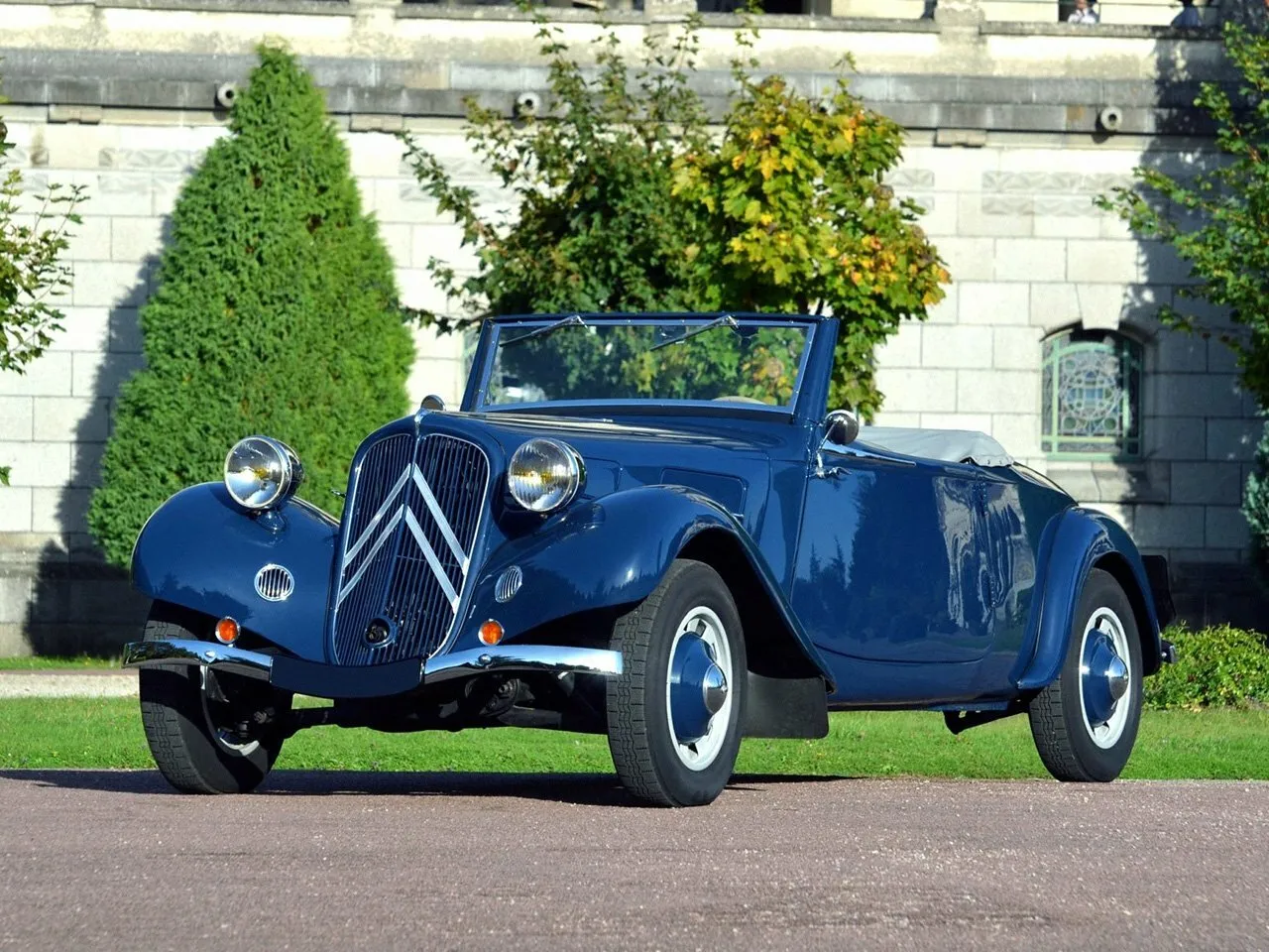 Traction Avant