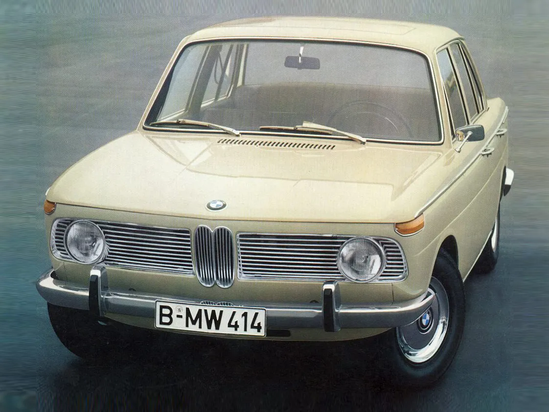 1600 Седан