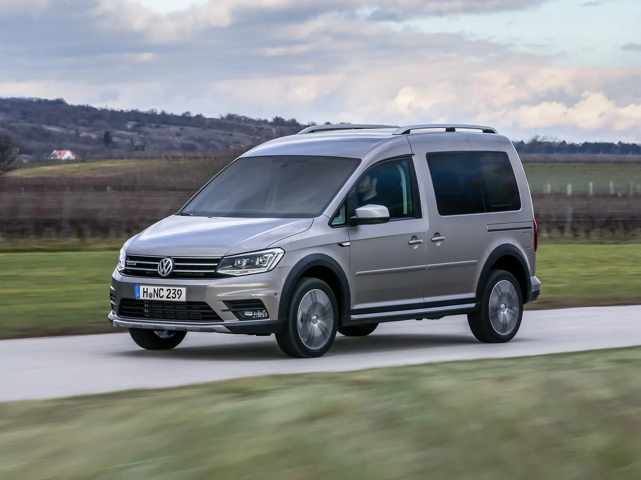 IV Компактвен Alltrack