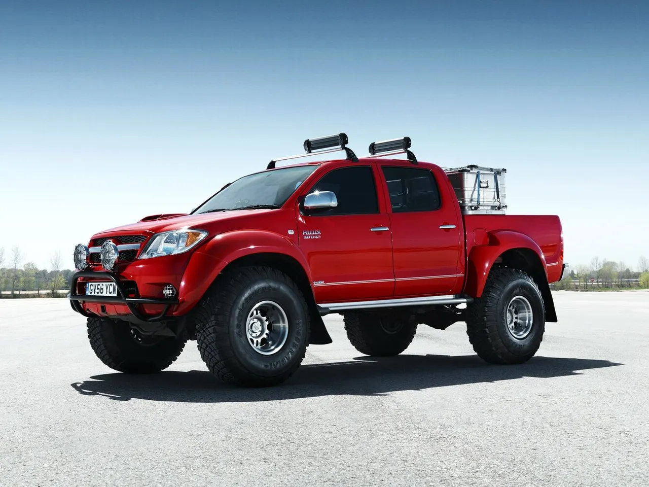 VII Пікап, подвійна кабіна Arctic Trucks