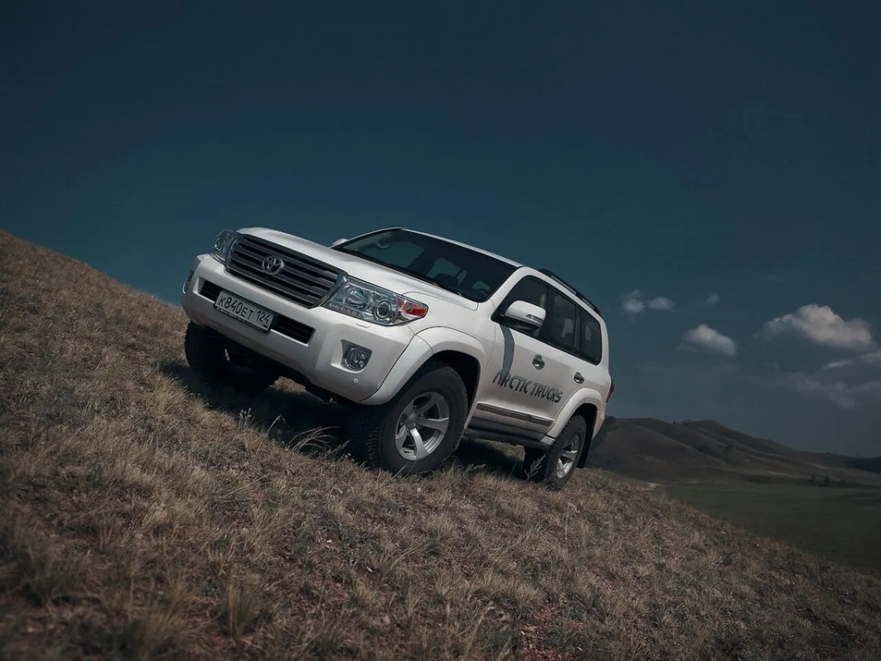 200 Series Рестайлінг 1 Позашляховик 5 дв. Arctic Trucks