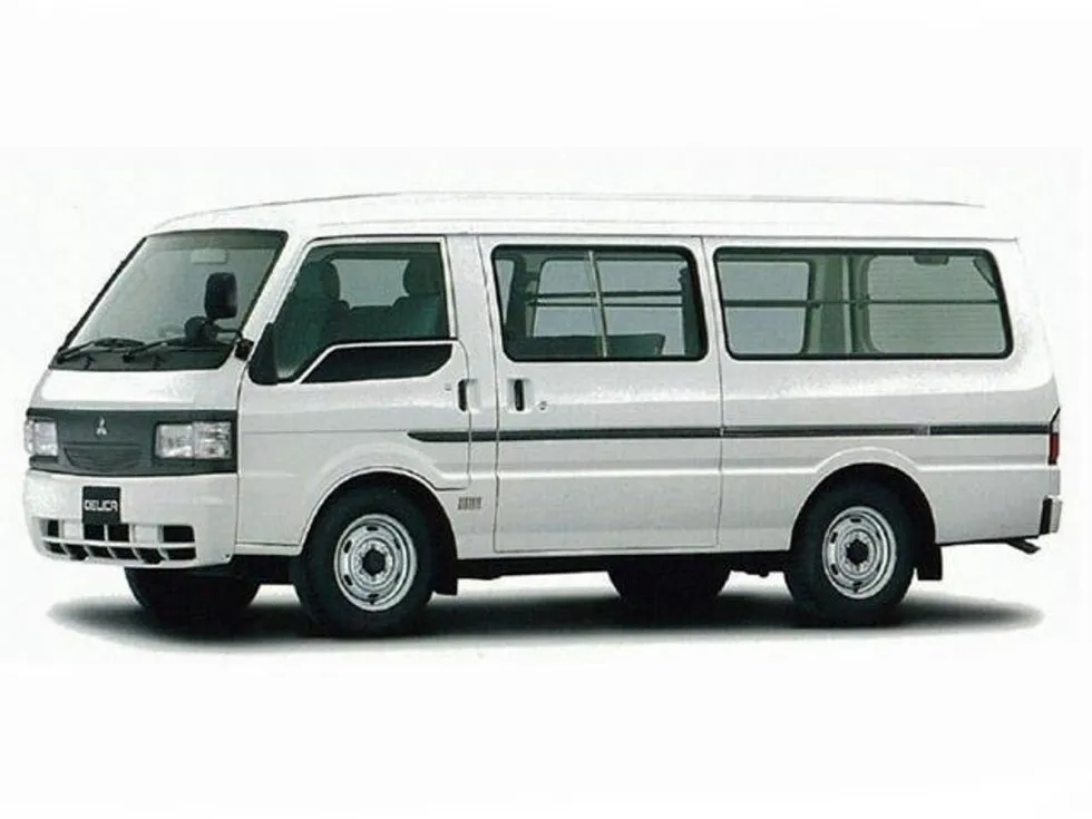 IV Мінівен Cargo