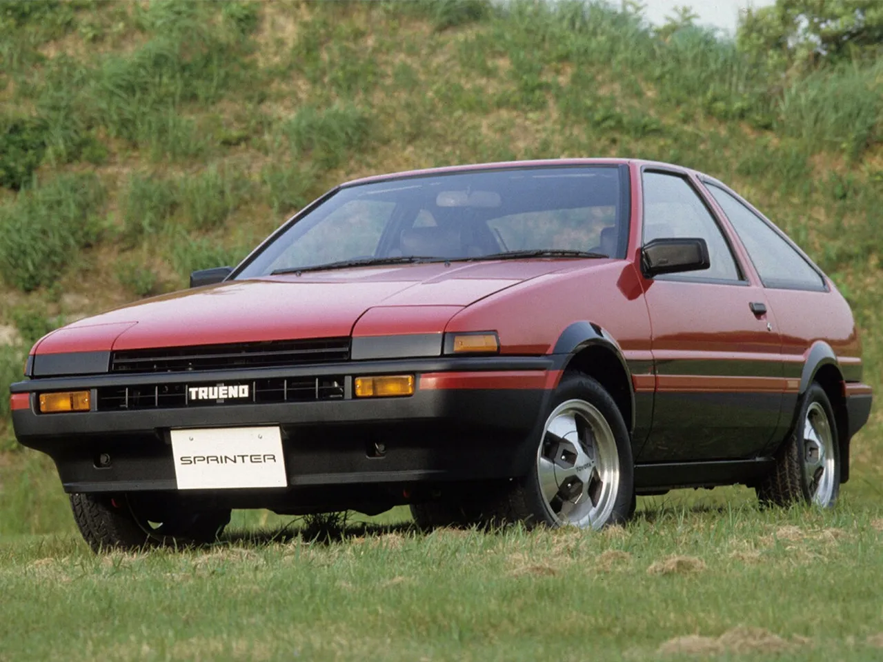 IV (AE85/AE86) Хетчбек 3 дв.