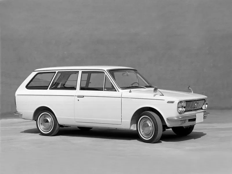 i (E10) Універсал 3 дв.