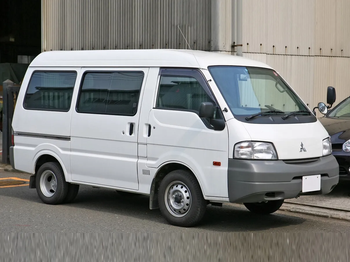 IV Мінівен Van