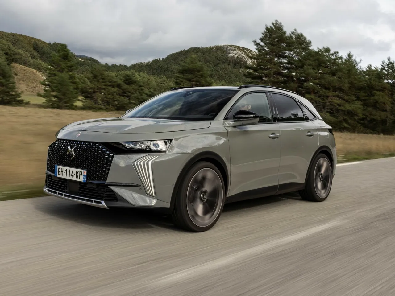 7 Crossback
