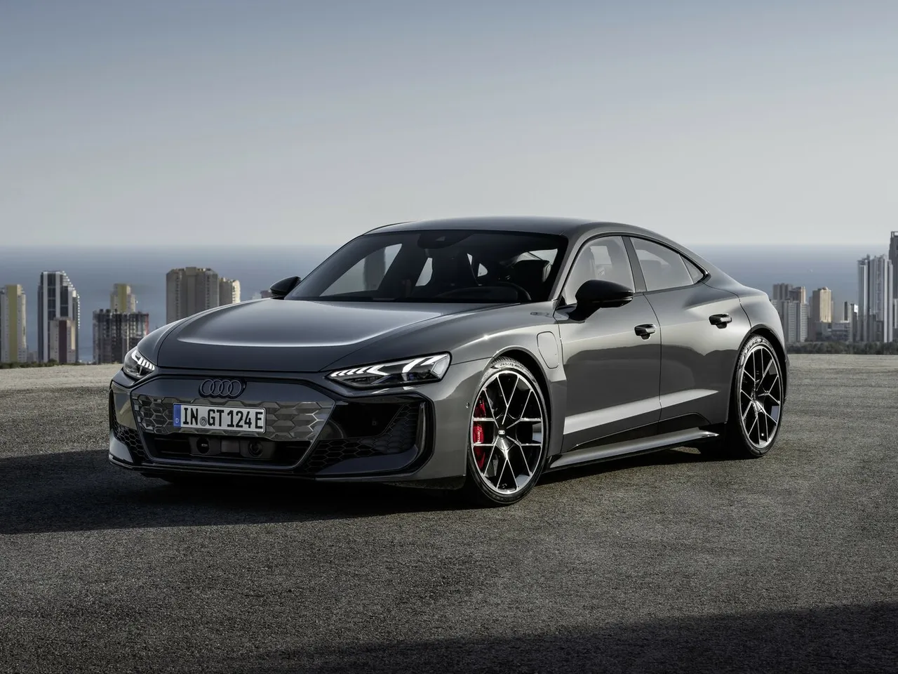 RS e-tron GT