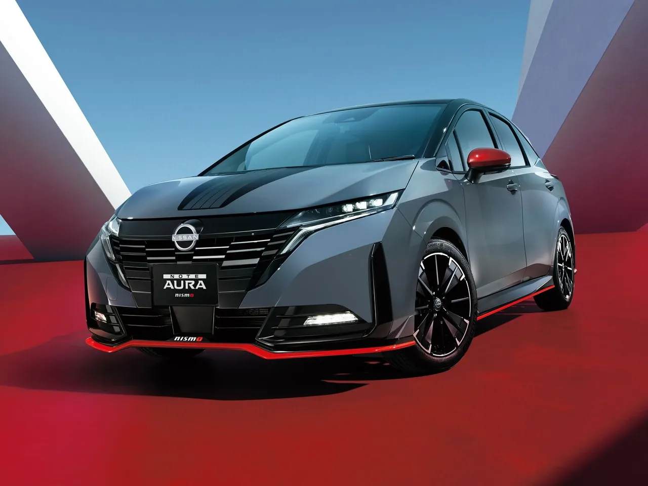 III Рестайлінг Хетчбек 5 дв. Aura Nismo