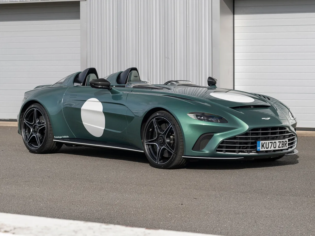 V12 Speedster