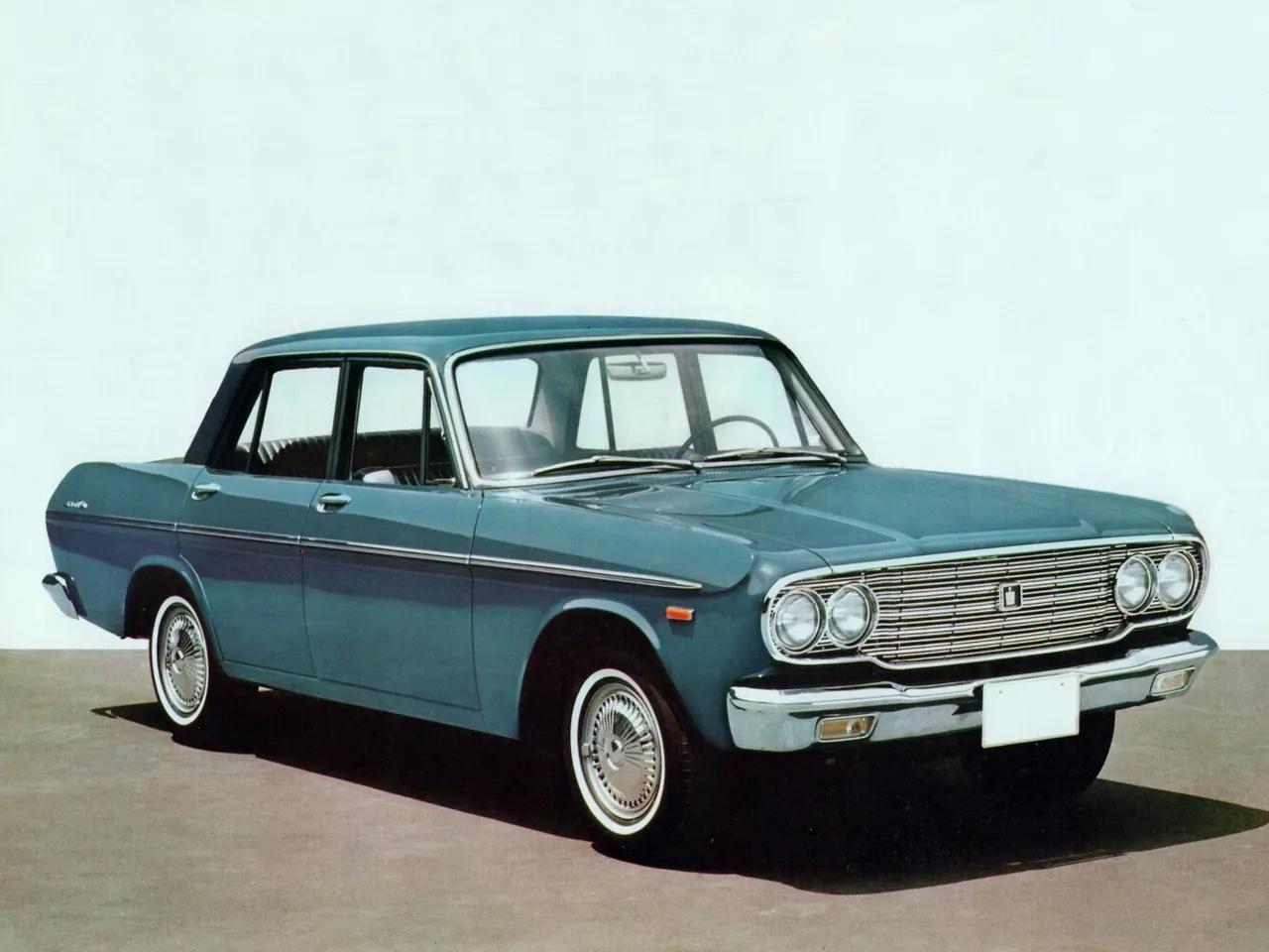 II (S40) Седан