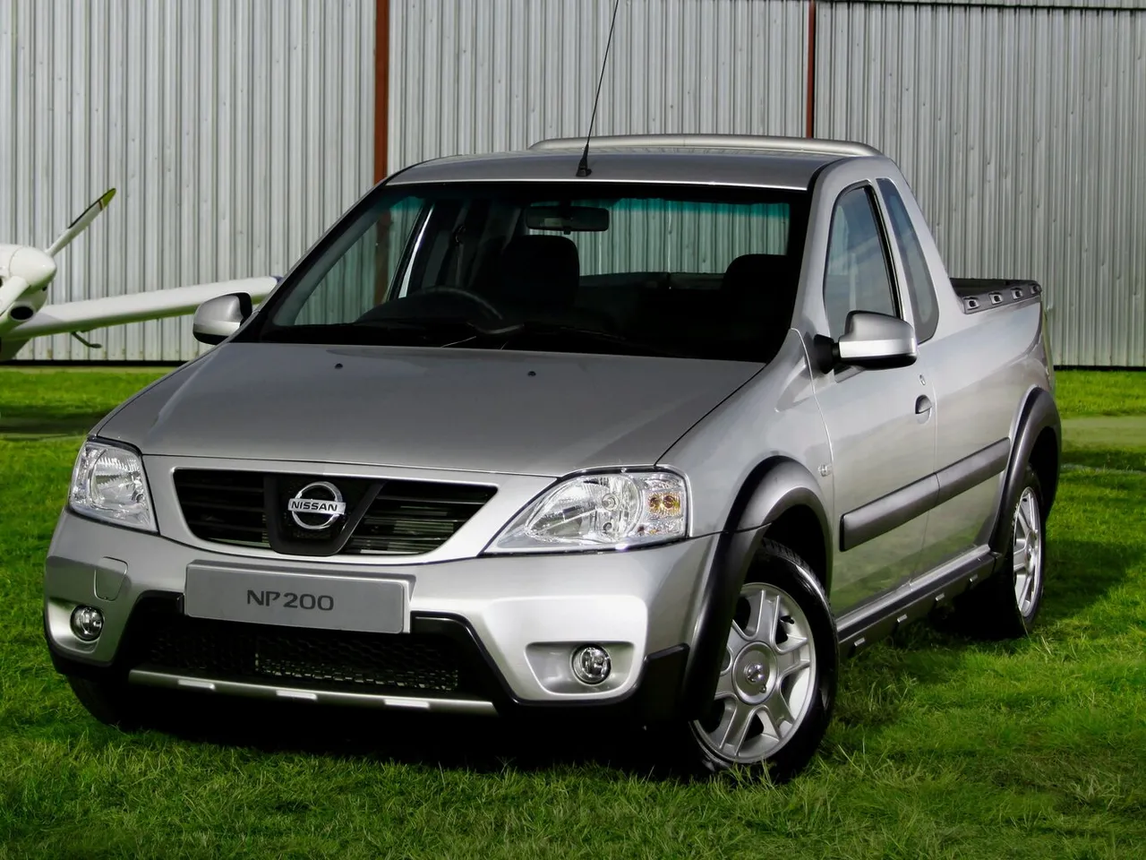 NP200
