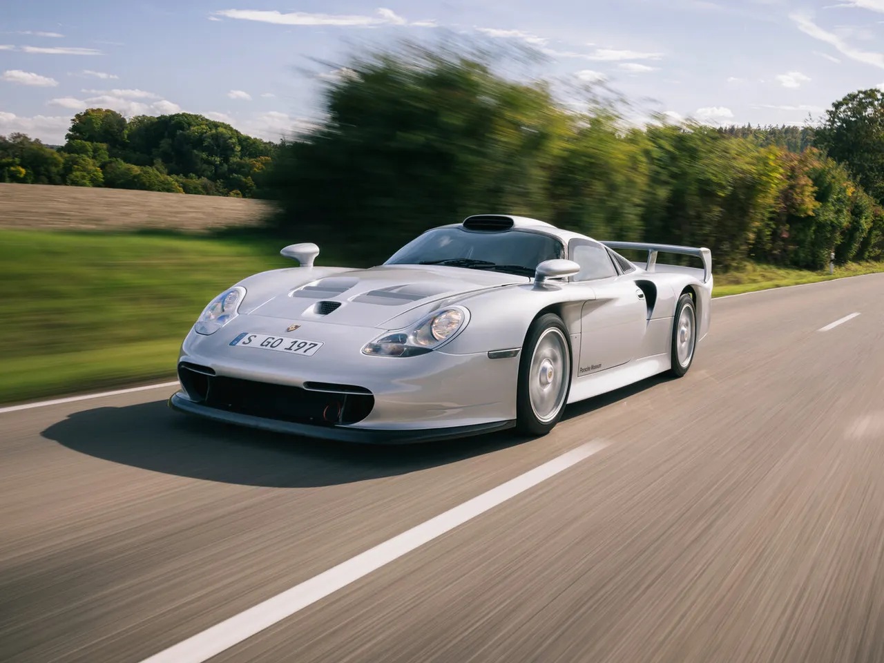 911 GT1