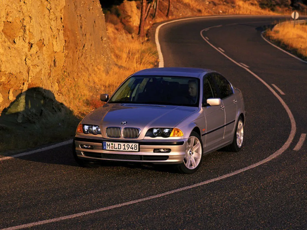 IV (E46) Седан