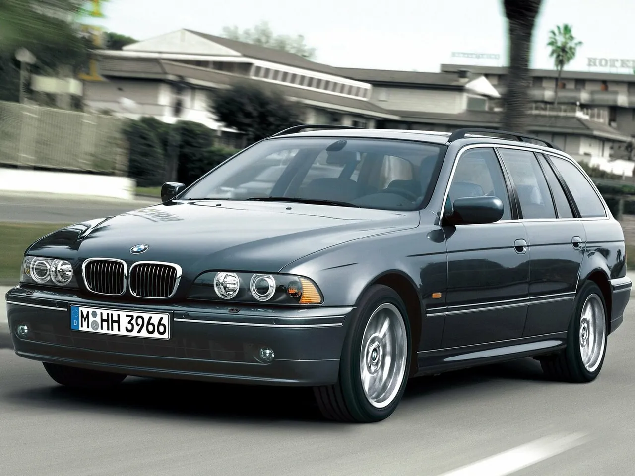 IV (E39) Рестайлінг Універсал 5 дв.