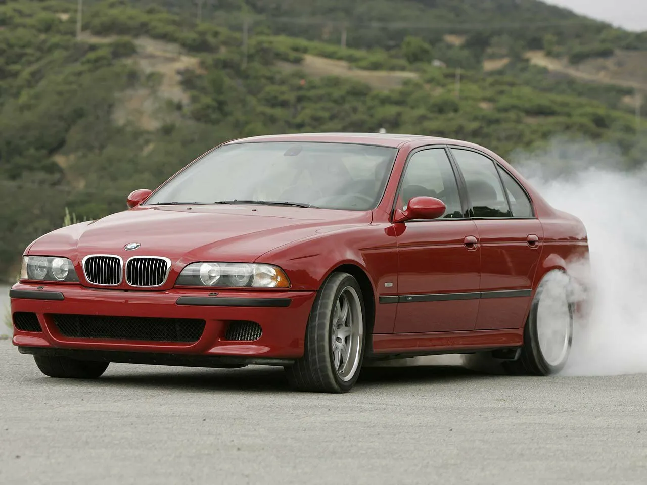 III (E39) Седан