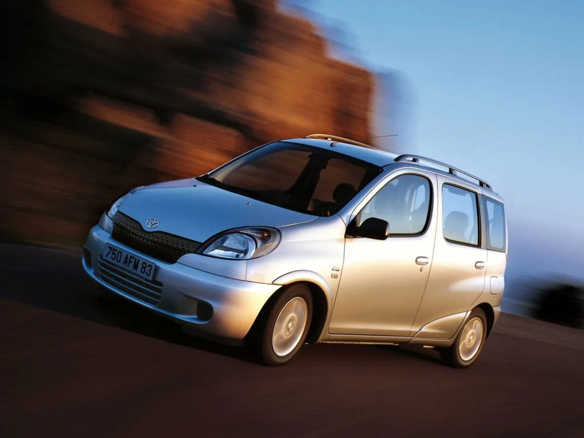 Yaris Verso
