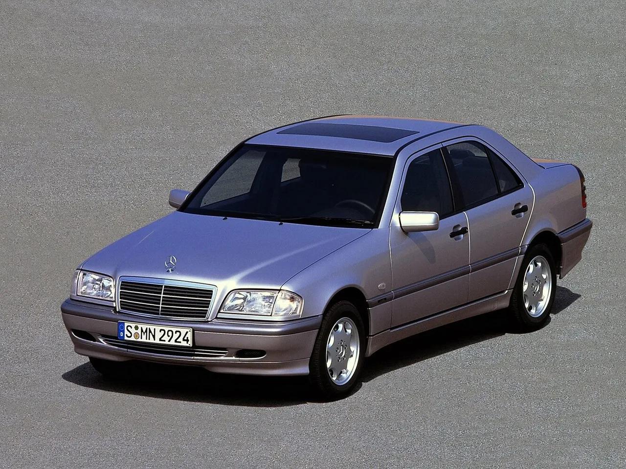 I (W202) Рестайлінг Седан