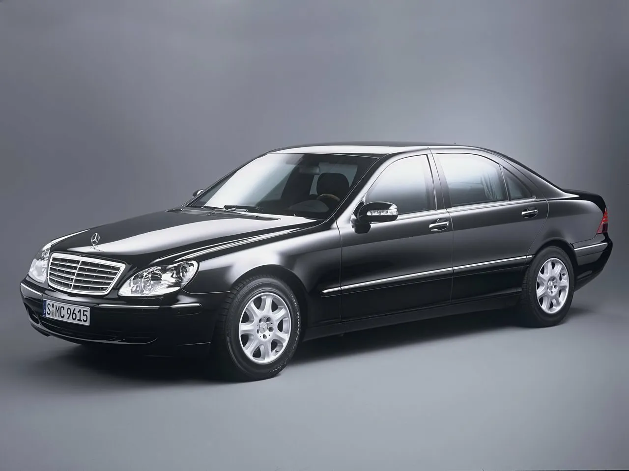 IV (W220) Рестайлінг Седан Long