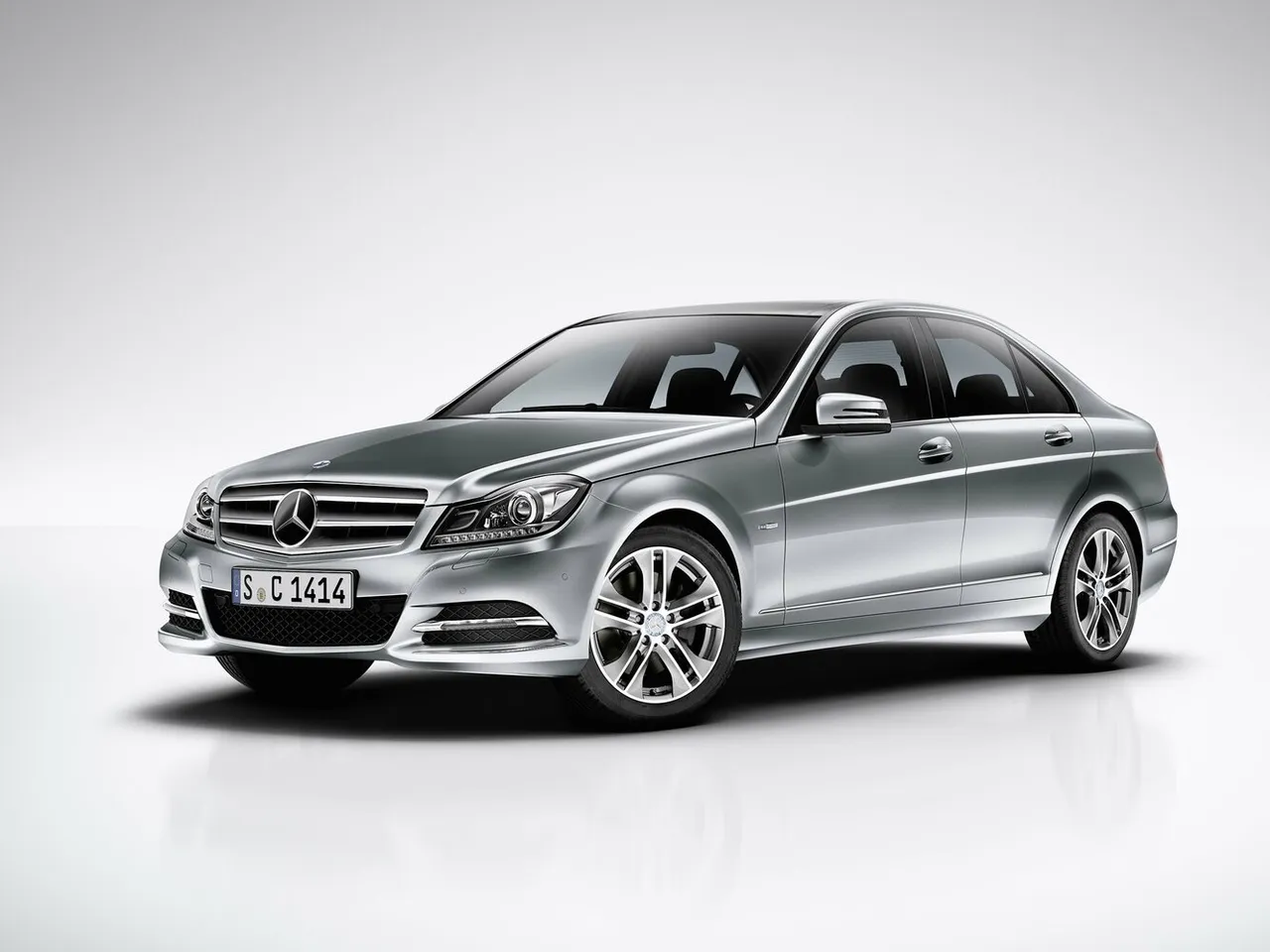 III (W204) Рестайлінг Седан