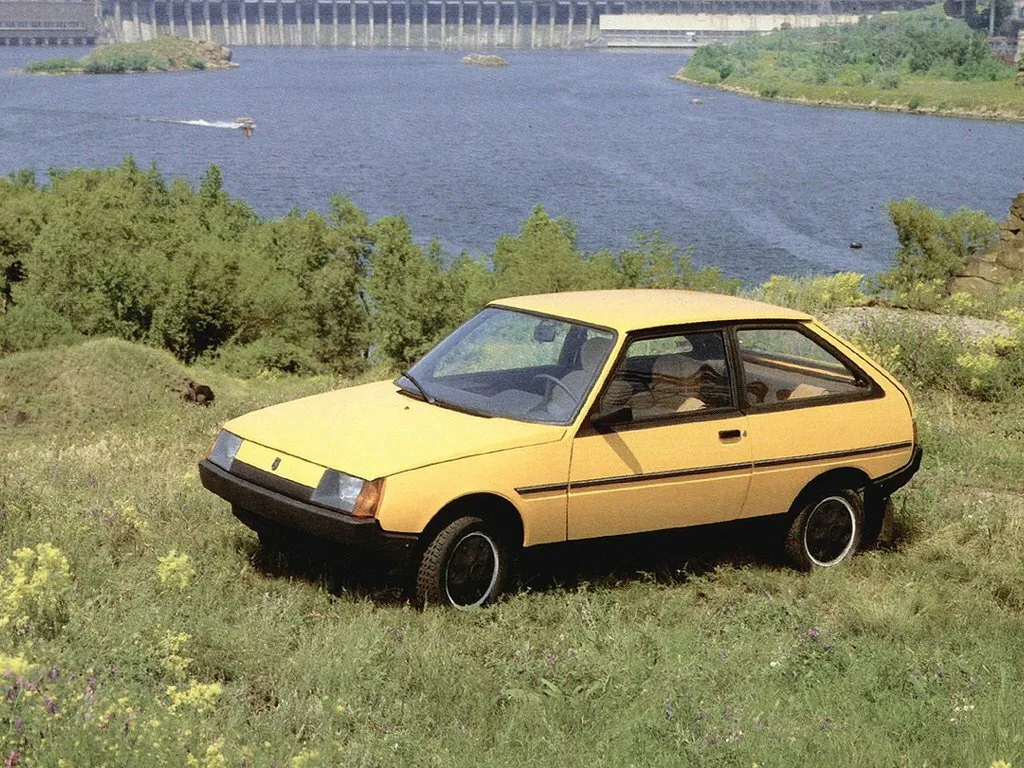 1102 «Таврія»