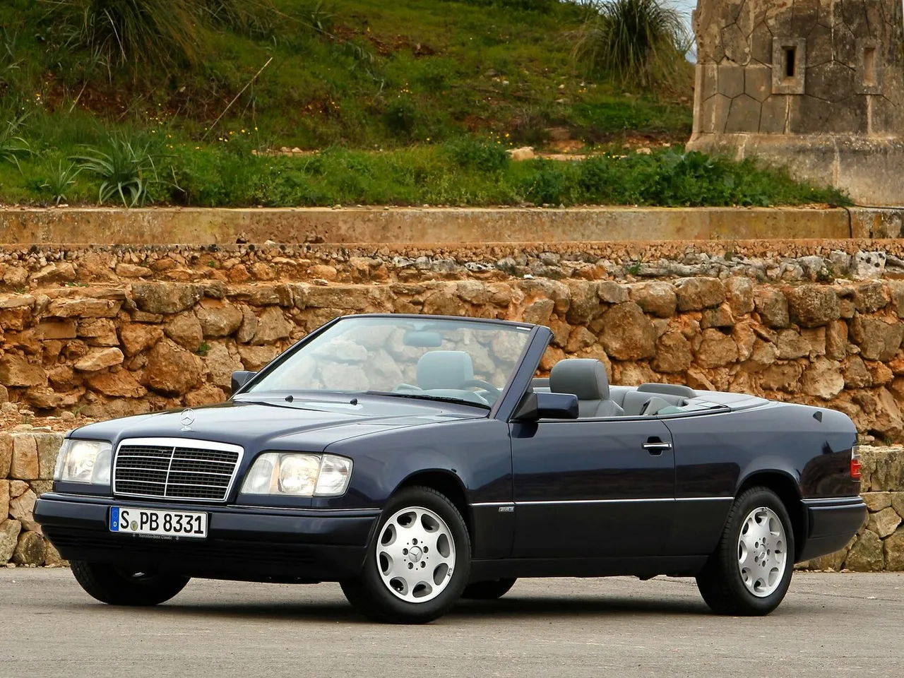 I (W124) Кабріолет
