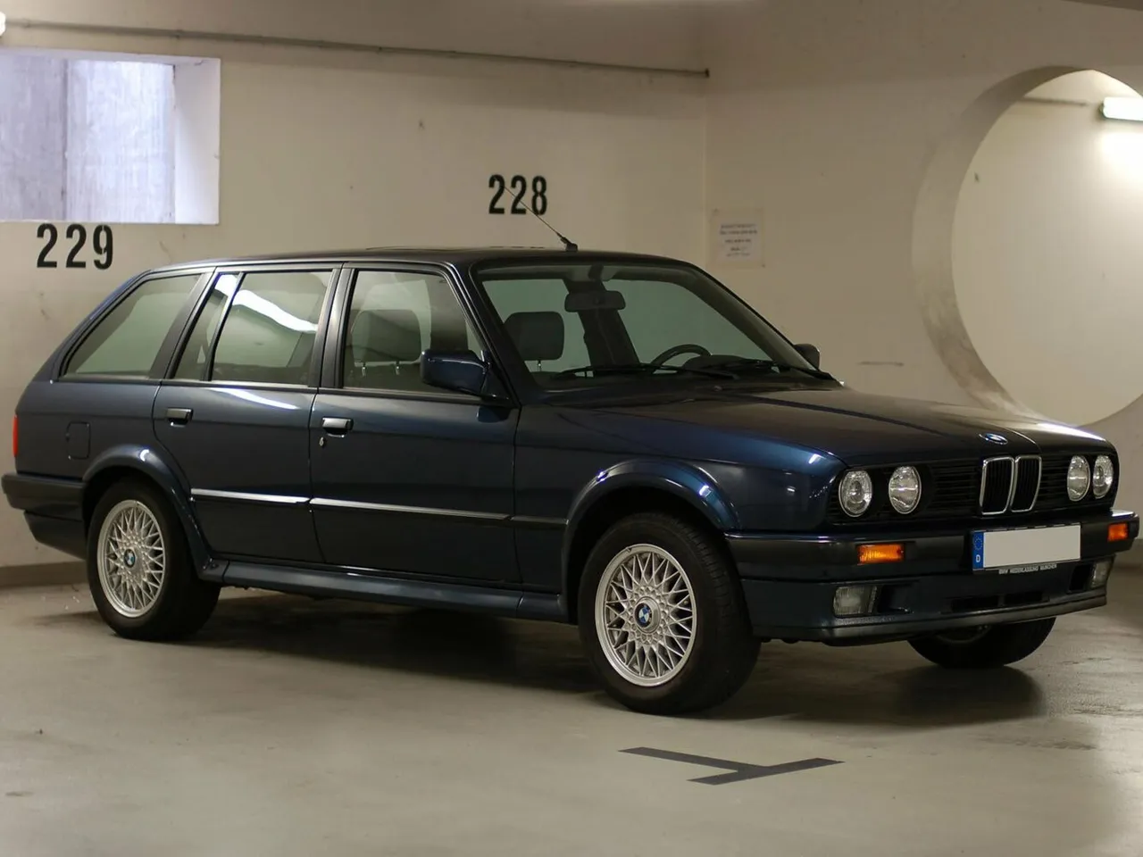 II (E30) Універсал 5 дв.