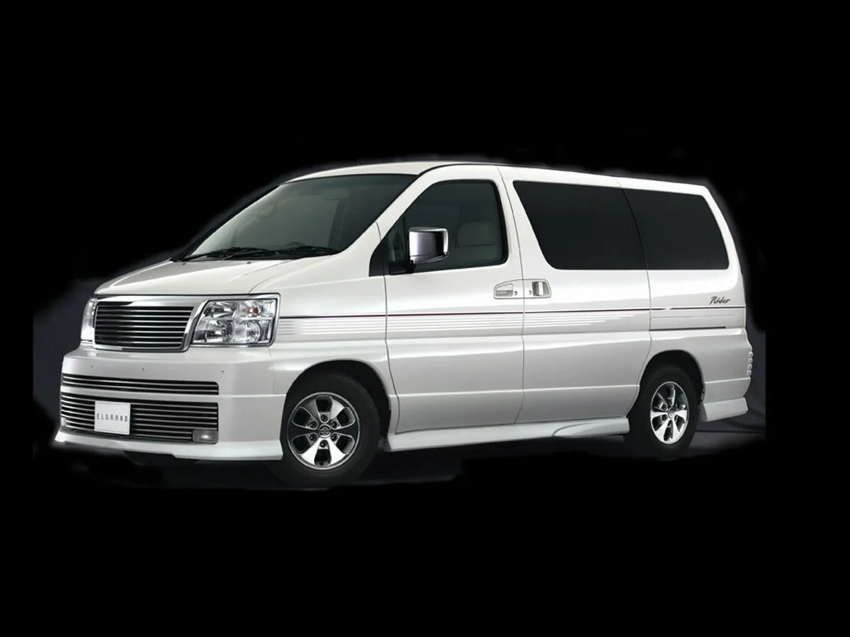 I (E50) Мінівен Caravan Elgrand