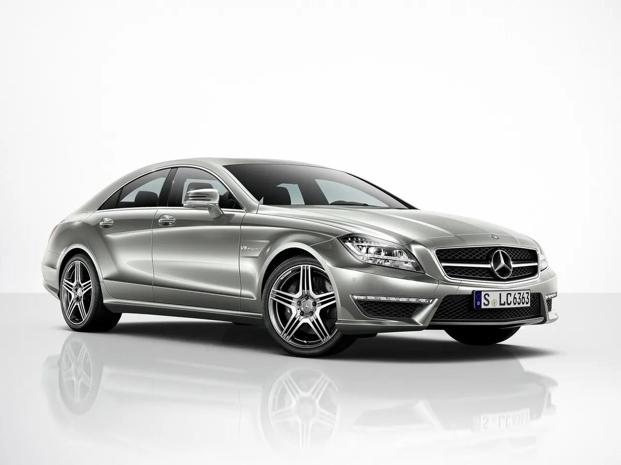 II (W218) Седан